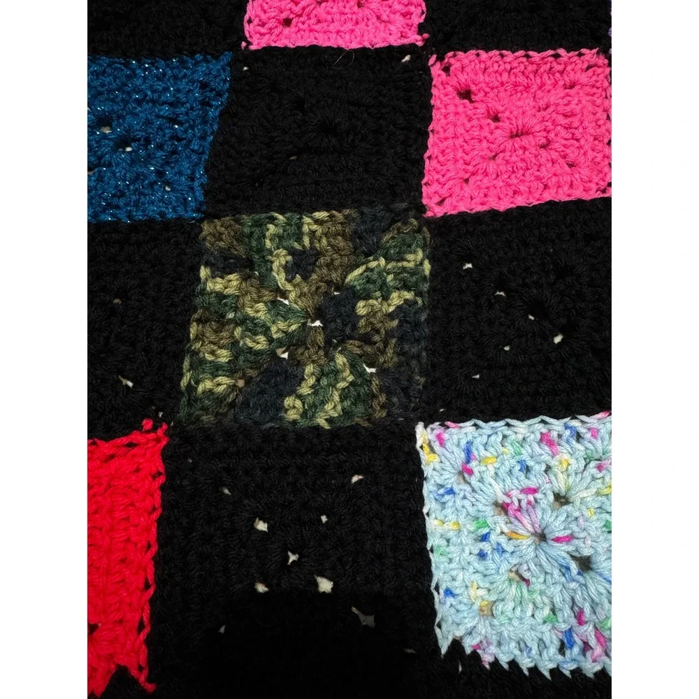 Roseanne Show 80x48 Granny Square Crochet Afghan Blanket MultiColor Squares Boho